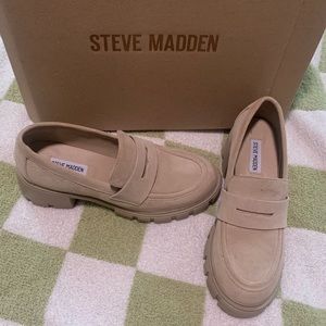 Steve Madden loafers size 9